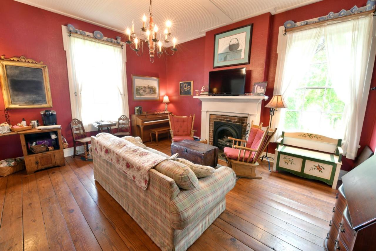 The Pines Of Dresden Bed & Breakfast Dış mekan fotoğraf
