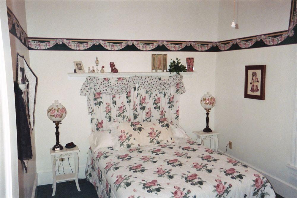 The Pines Of Dresden Bed & Breakfast Dış mekan fotoğraf