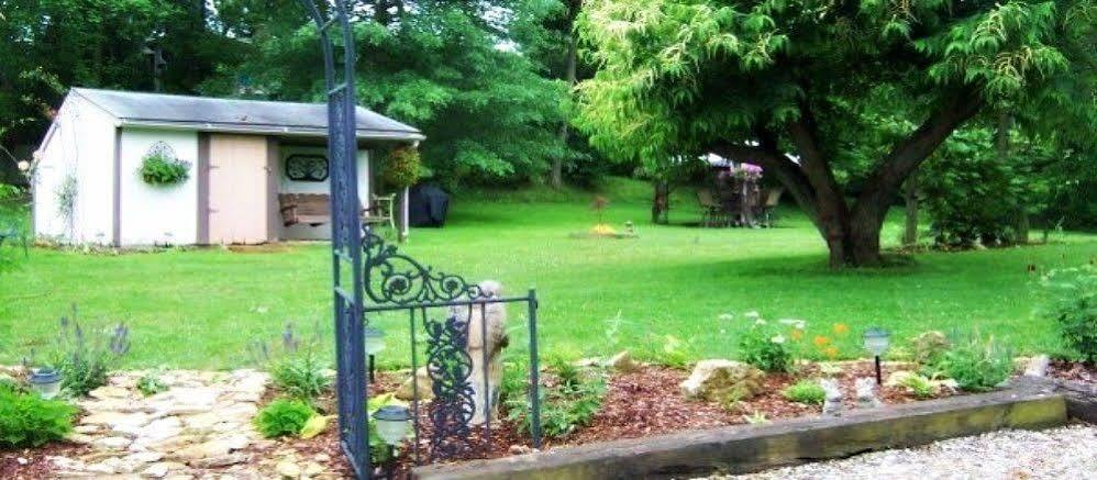 The Pines Of Dresden Bed & Breakfast Dış mekan fotoğraf